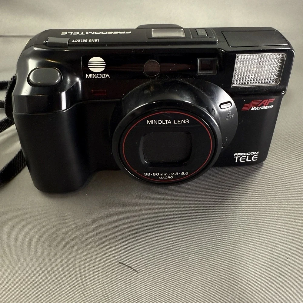 Minolta Freedom Tele‎ 35mm Film Camera 38-80mm Zoom AF Multibeam Untested